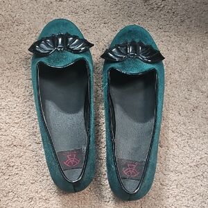 Strangecvlt LYDIA BAT FLAT in Green Velvet